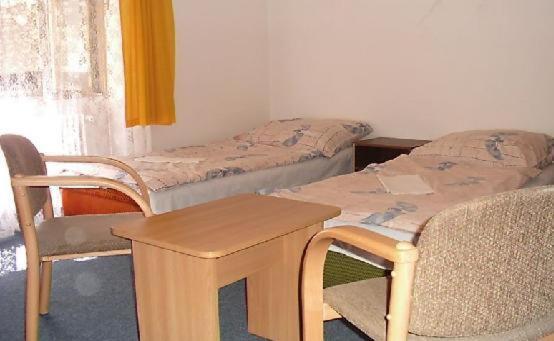 Ats Hostel Jednota Prague Exterior photo